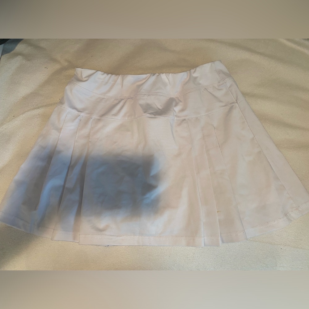Amazon white athletic skirt